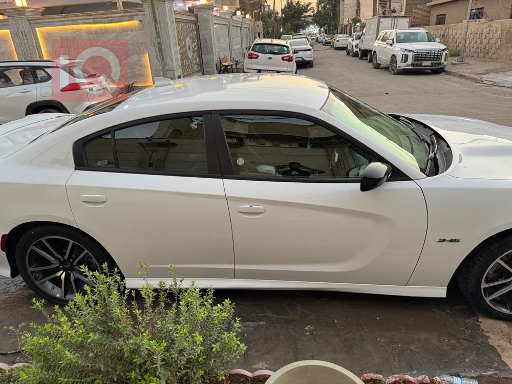 دودج تشارجر